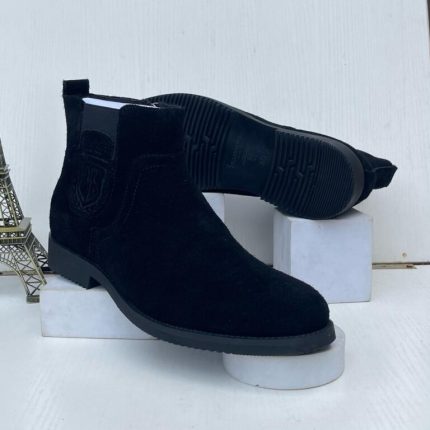 Billionaire Boss Renato Suede Chelsea Boots