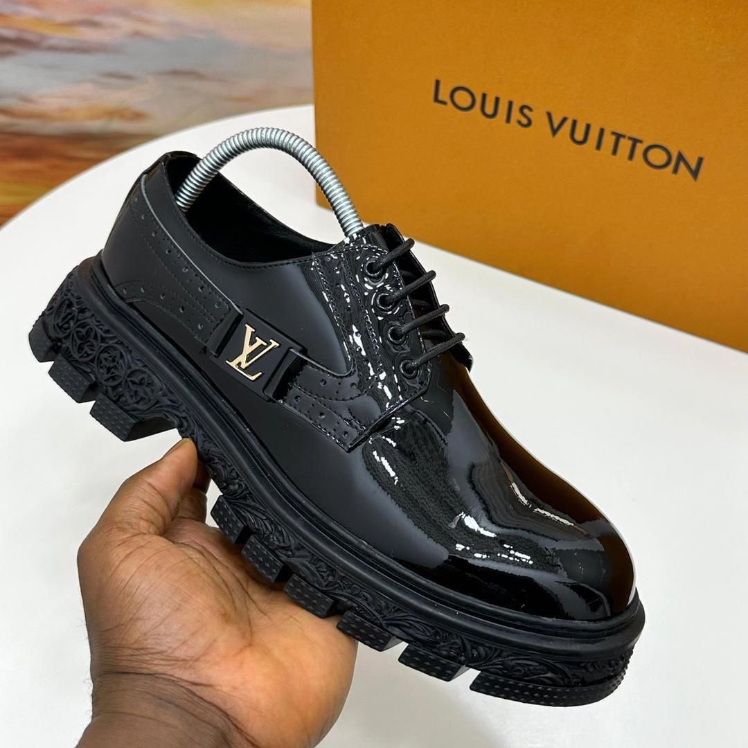 Shop for trendy shoes and sneakers in Nigeria from the best online store. Get the Louis Vuitton loafers you've been waiting for.