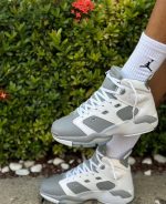 Air Jordan 6 Retro Sneakers