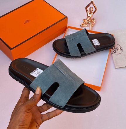 Hermès Men’s Sandals – Iconic Luxury