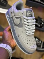 Nike Air Force 1 – Street Legend