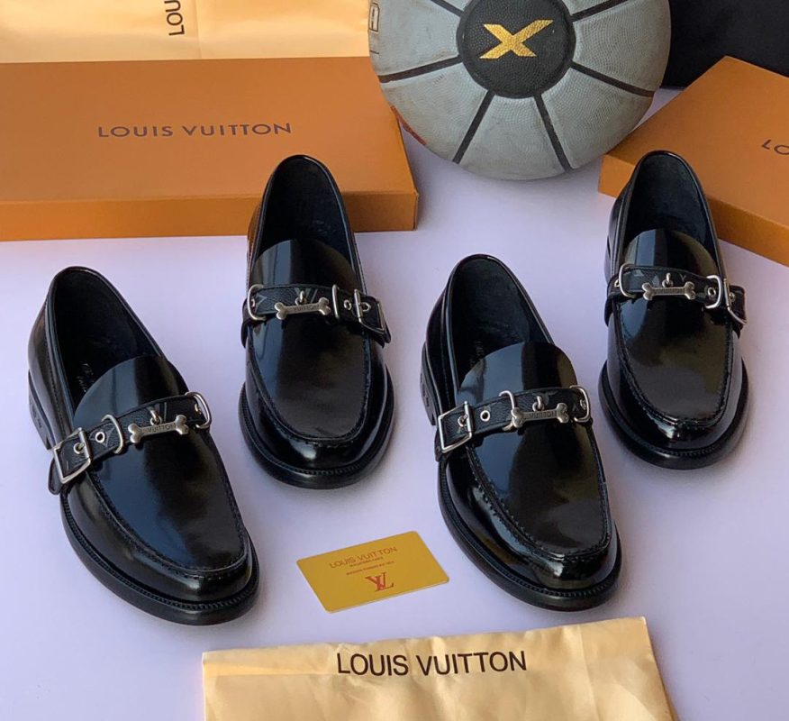 Louis Vuitton Major Loafers – Black Glazed Calf-Leather Luxury