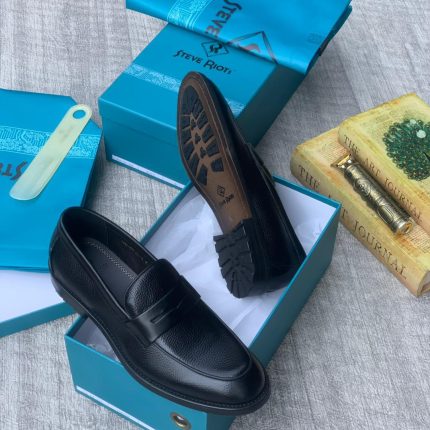 Steve Riots Black Leather Penny Loafers – Classic Italian Craftsmanship
