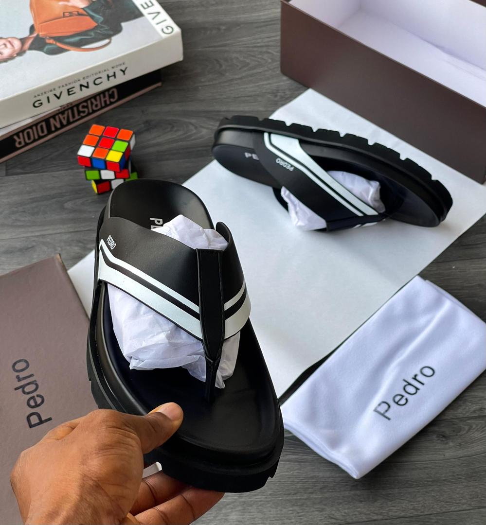 Pedro Men's Black Slides with White Contrast Detailing Pedro Men's Black Slides with White Contrast Detailing