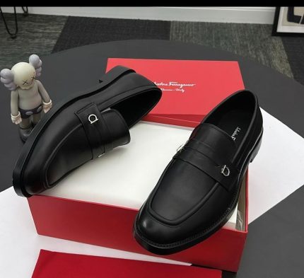 Salvatore Ferragamo Men's Gancini Bit Black Leather Loafers
