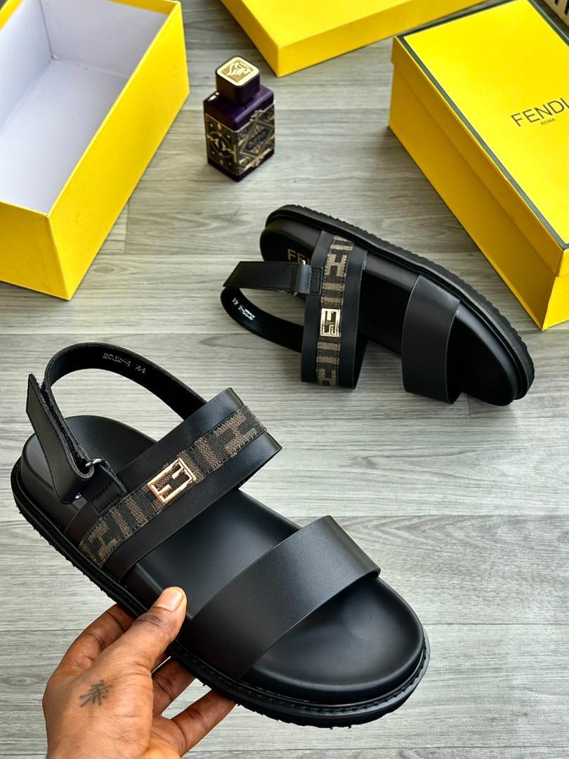 Fendi Men's FF Logo Pattern Clip Sandals Fendi Men's FF Logo Pattern Clip Sandals