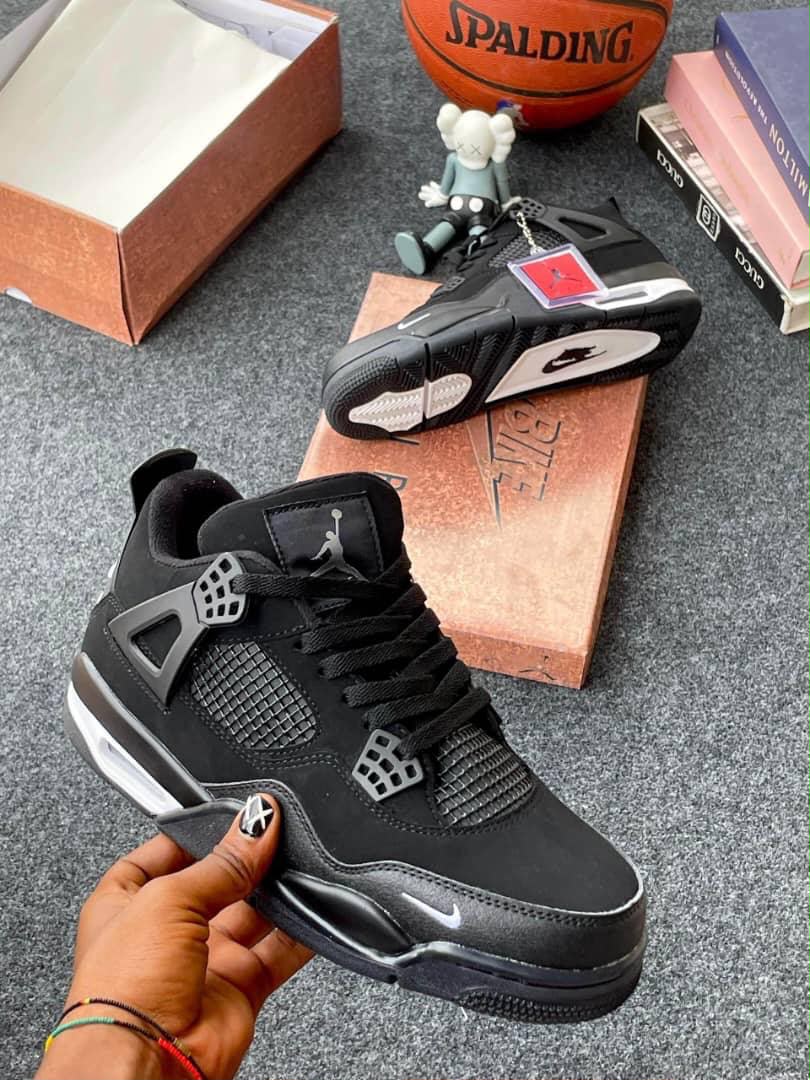 Nike Air Jordan 4 Retro "Black Cat" (All-Black)